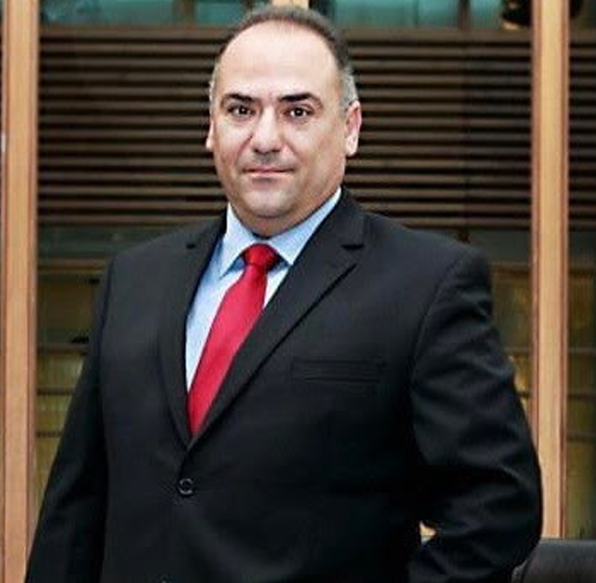 Serhat Kotak