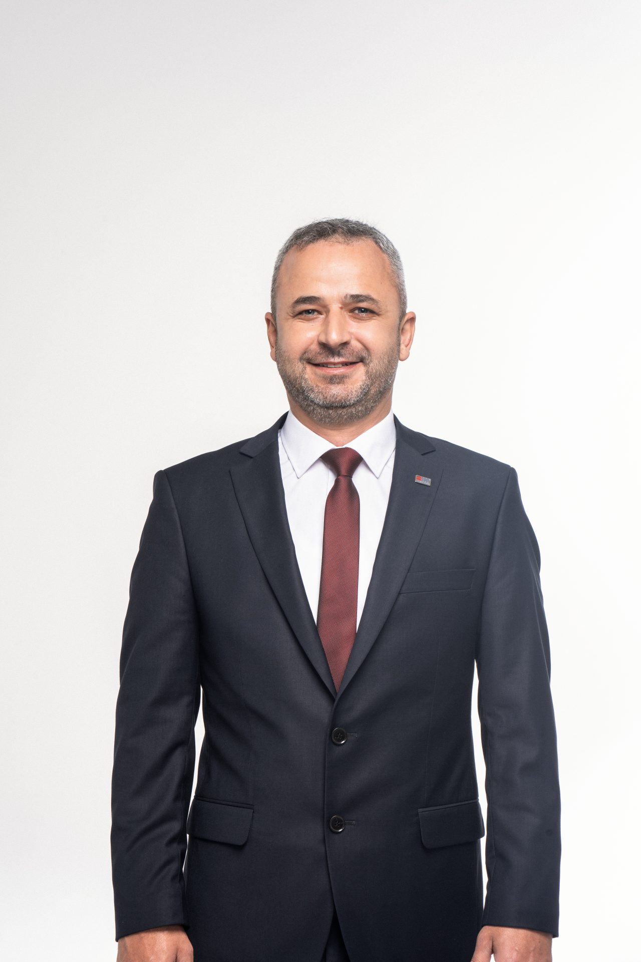 Salahaddin İskifoğlu